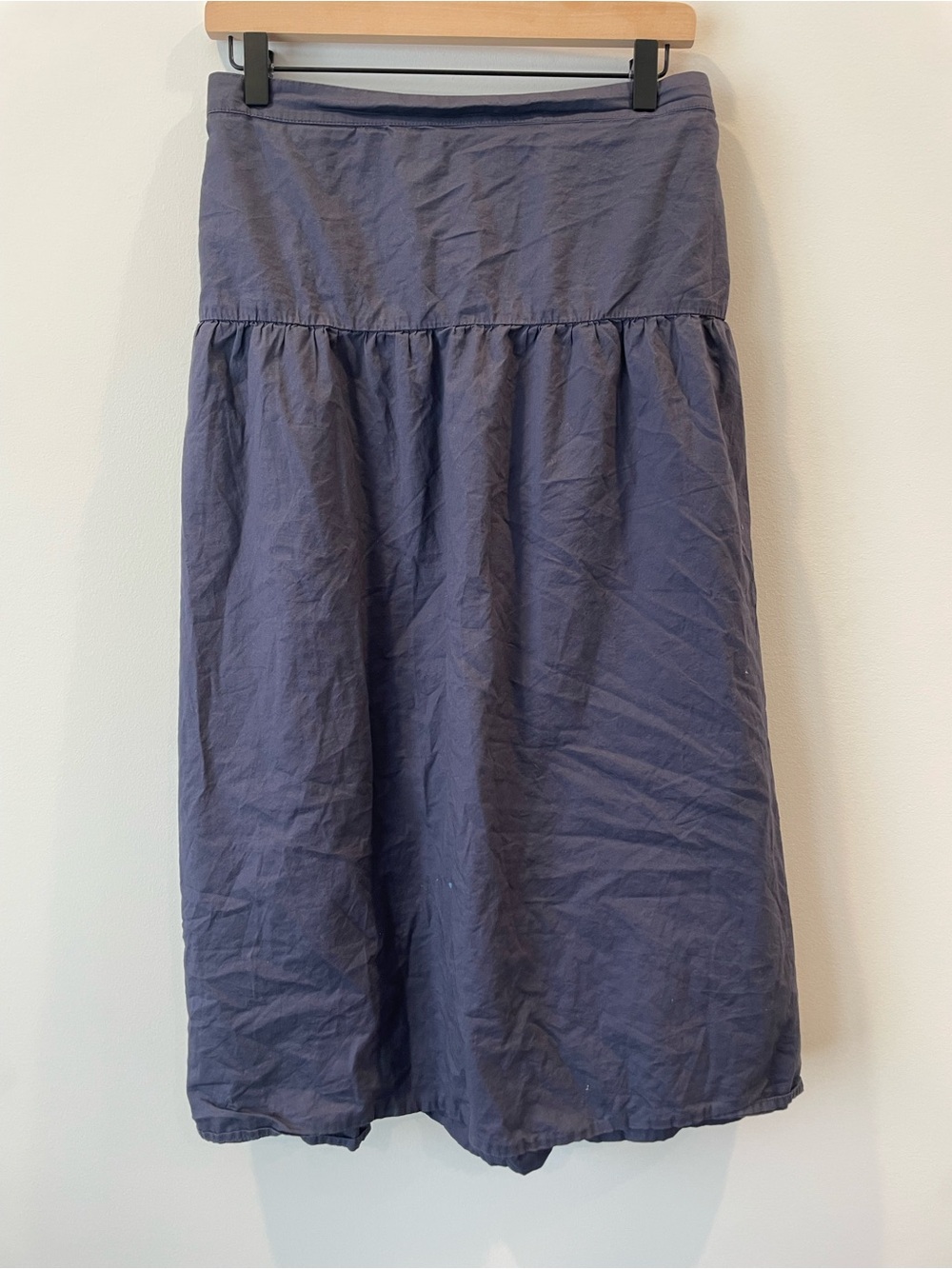 Old Navy Navy Gathered Midi Skirt